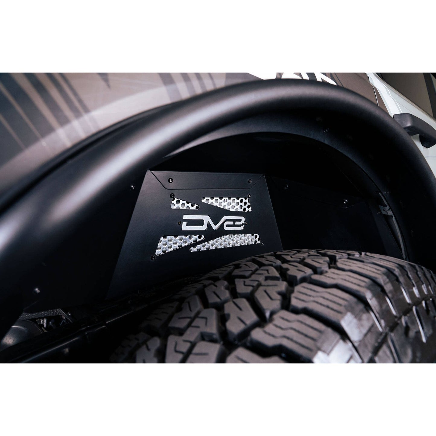 DV8 Off-Road 2021-2024 Ford Bronco | Rear Inner Fender Liners C3| INFEND-05RB