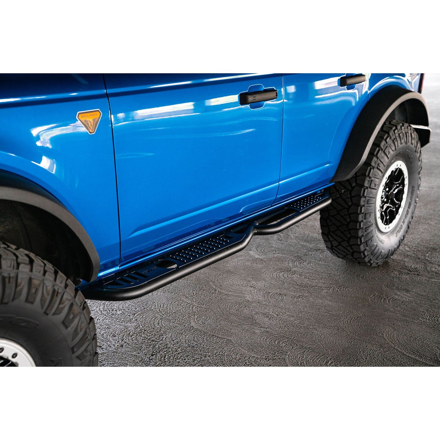 DV8 Off-Road 2021-2024 Ford Bronco | OE Plus 4-Door Side Steps C3| SRBR-02