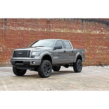 Rough Country M1 Struts w/M1 Rear Shocks 6 Inch Lift Kit I 57541