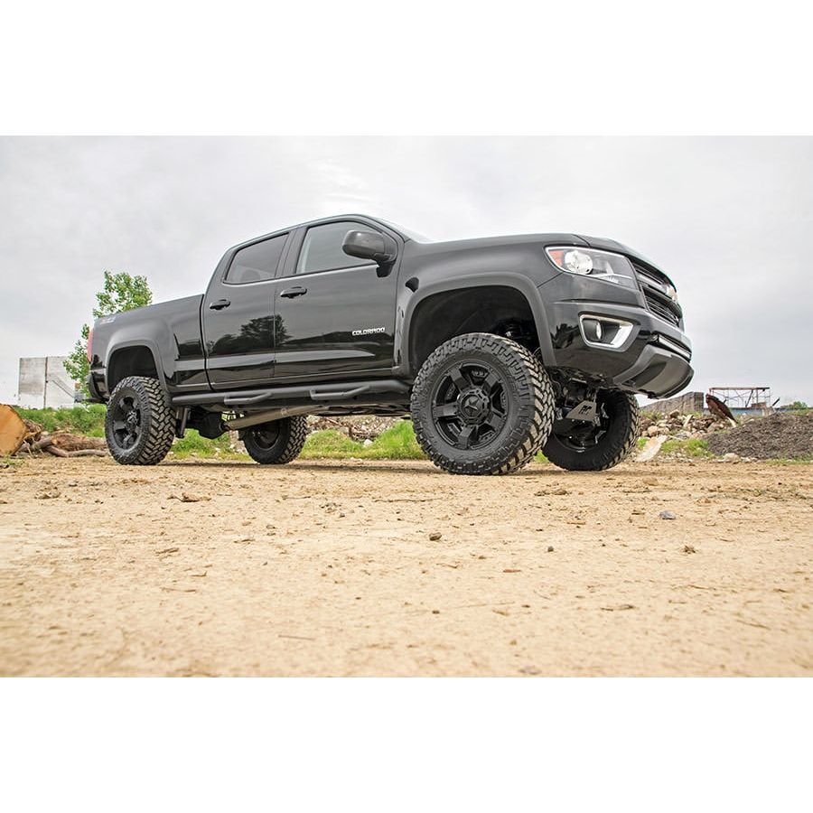 Rough Country M1 Struts w/M1 Rear Shocks 6 Inch Lift Kit I 24143