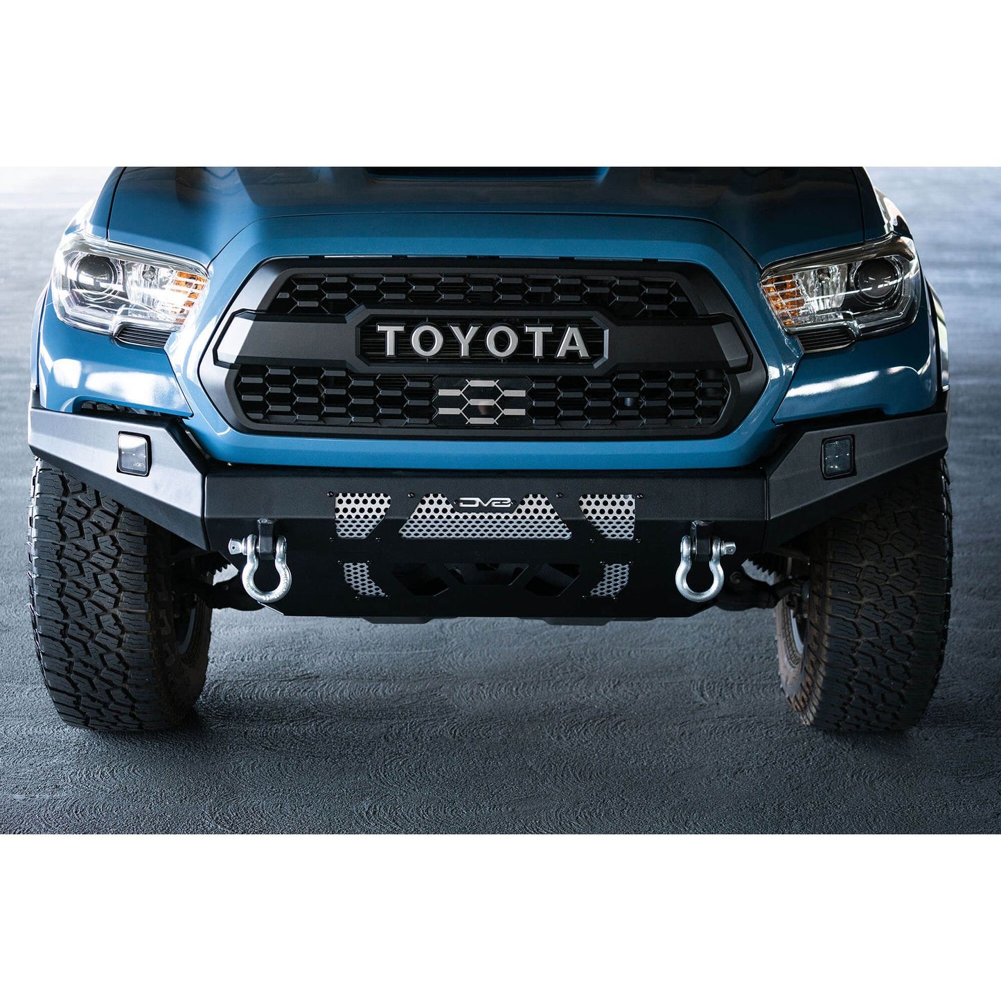 DV8 Off-Road 2016-2023 Toyota Tacoma | MTO Series Front Bumper C3| FBTT1-04