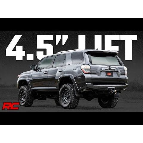 Rough Country M1 Struts w/M1 Rear Shocks 4.5 Inch Lift Kit I 73940