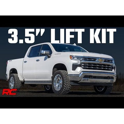 Rough Country M1 Struts w/M1 Rear Shocks 3.5 Inch Lift Kit I 29540RED
