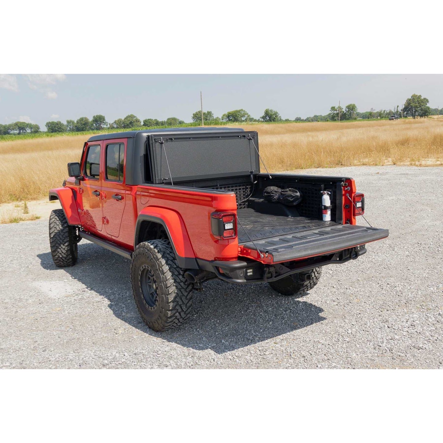 ROUGH COUNTRY Hard Tri-Fold Flip Up Bed Cover 5' Bed | Jeep Gladiator JT 4WD (2020-2024) RCS49620500