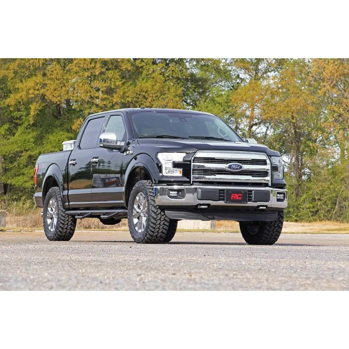 ROUGH COUNTRY 2 Inch Leveling Kit | Red | Ford F-150 (14-25)/Raptor (19-20)  | 569RED