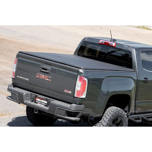 ROUGH COUNTRY Soft Tri-Fold Bed Cover | 5'3" Bed | Chevy/GMC Canyon/Colorado 2WD/4WD (15-25) | 41215500A