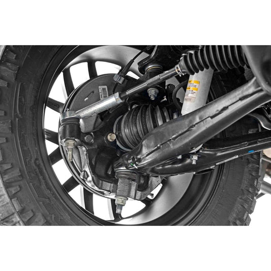 ROUGH COUNTRY 3.5 Inch Lift Kit | Cast Steel LCA | Vertex/V2 | Chevy/GMC 1500 (07-13) | 11957