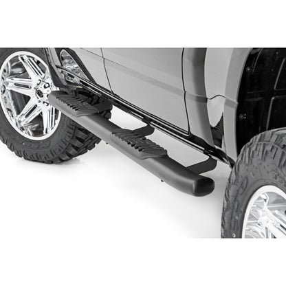 ROUGH COUNTRY Oval Nerf Step | Crew Cab | Black | Ram 1500 (19-25)/1500 TRX (21-24)  | 21004