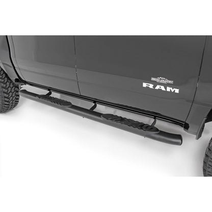 ROUGH COUNTRY Oval Nerf Step | Crew Cab | Black | Ram 1500 (19-25)/1500 TRX (21-24)  | 21004
