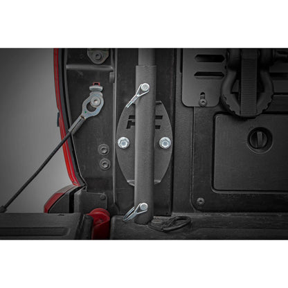 ROUGH COUNTRY Flag Pole Holder | Bed Rail | w/ Flag | 117503