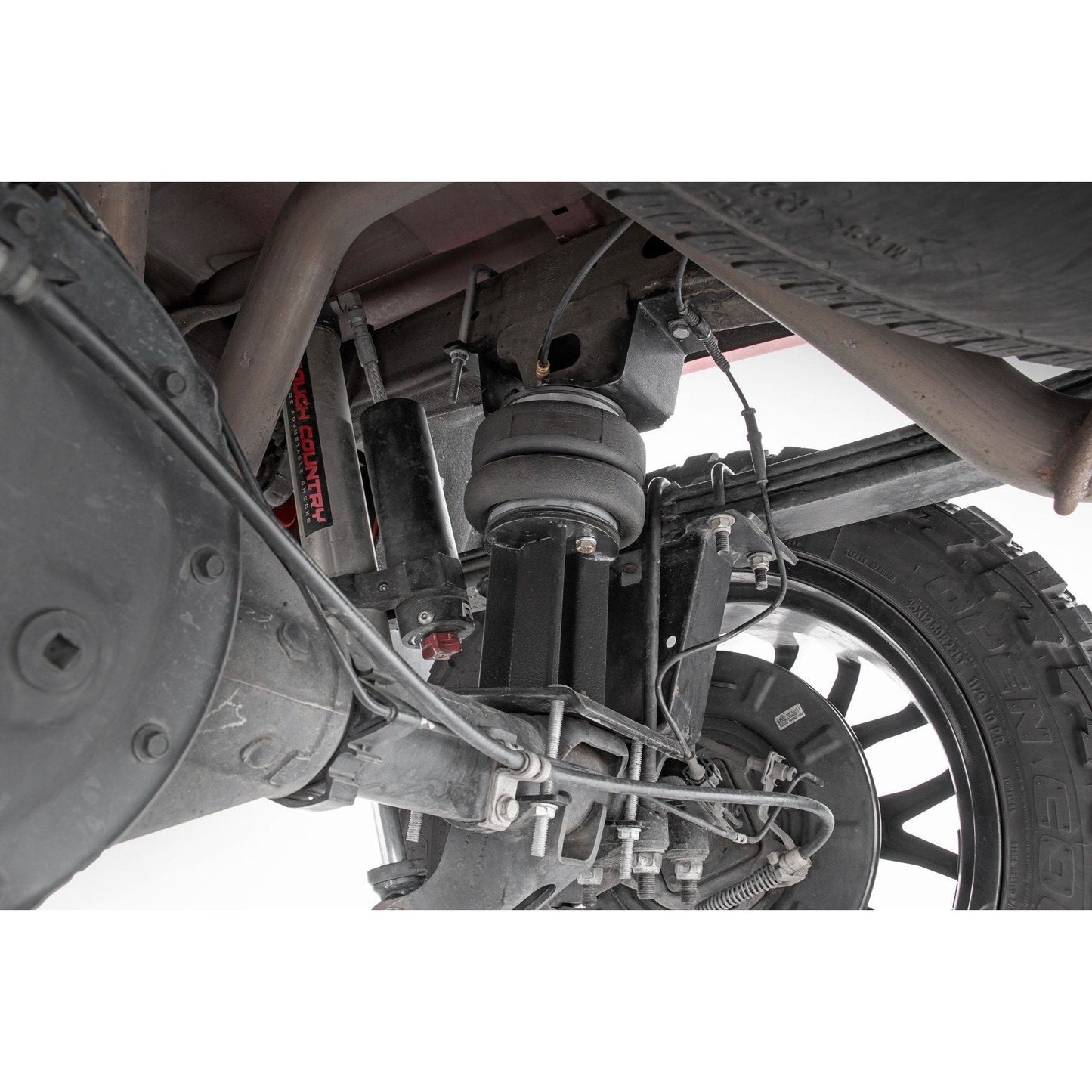 Rough Country with Onboard Air Compressor & Wireless Remote Air Spring Kit I 10005WC