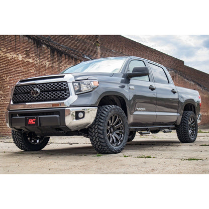 ROUGH COUNTRY M1 Loaded Strut Pair | Monotube | 3.5in | Toyota Tundra 4WD (2007-2021) | 502081