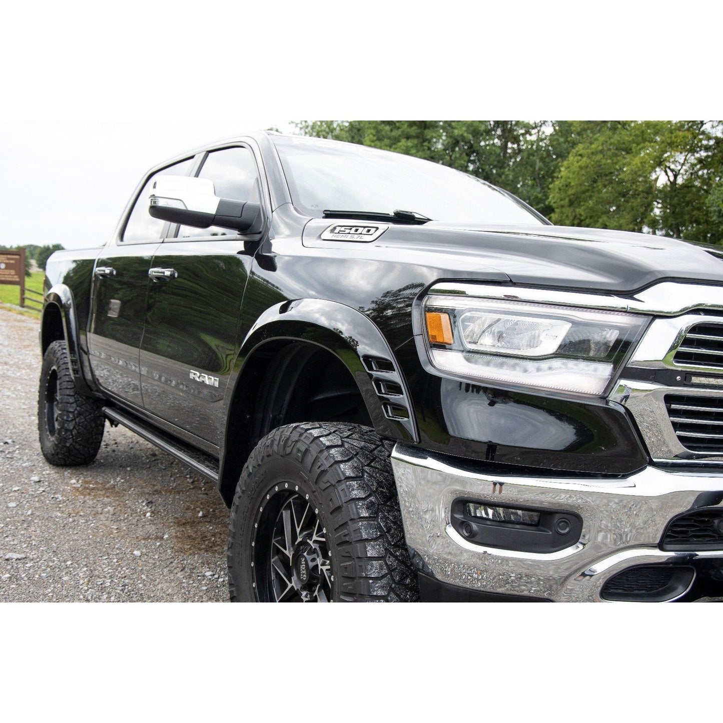 Rough Country DX8 | Black Fender Flares I F-D319201-DX8