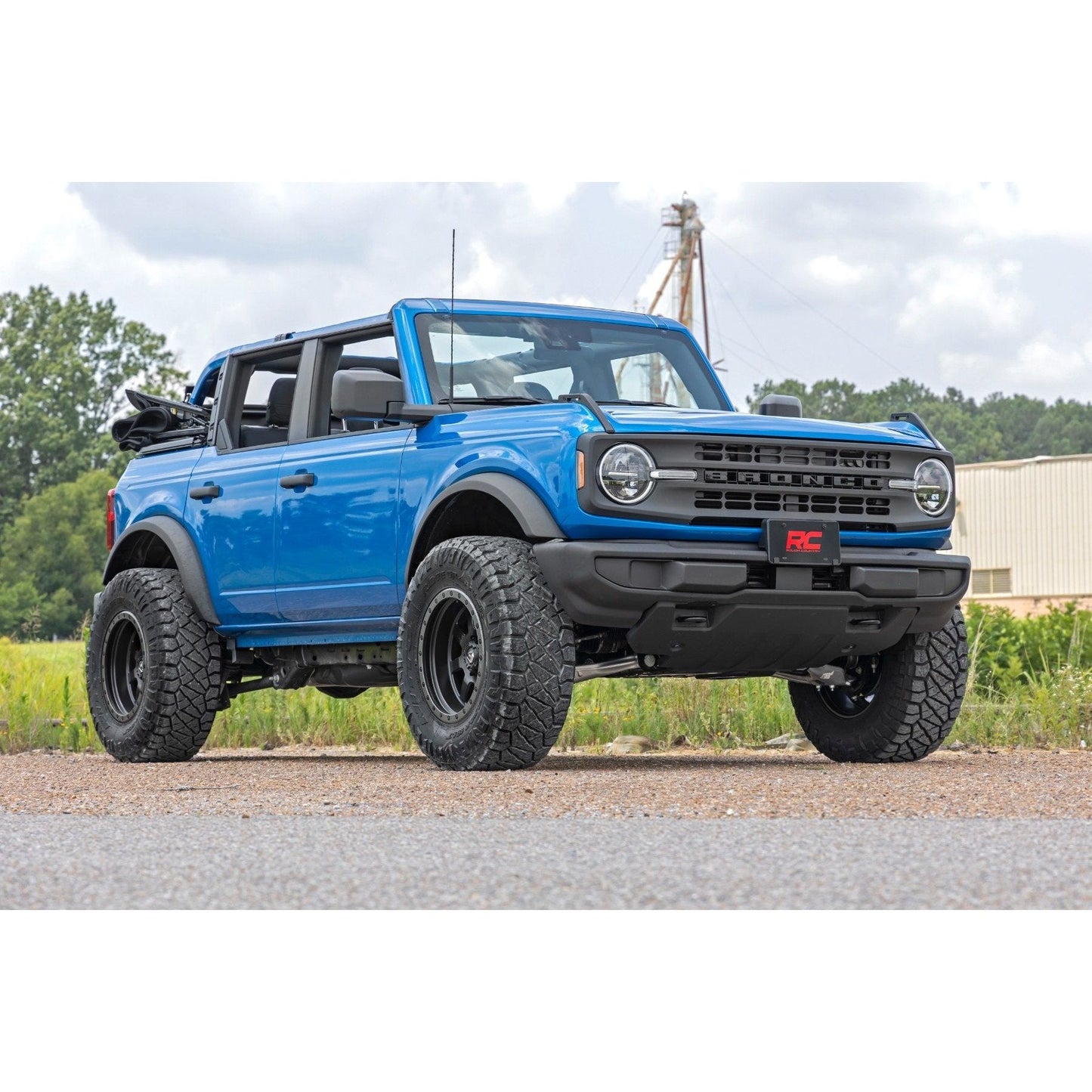 Rough Country M1R Reservoir Struts Front & Rear 2 Inch Lift Kit I 794043