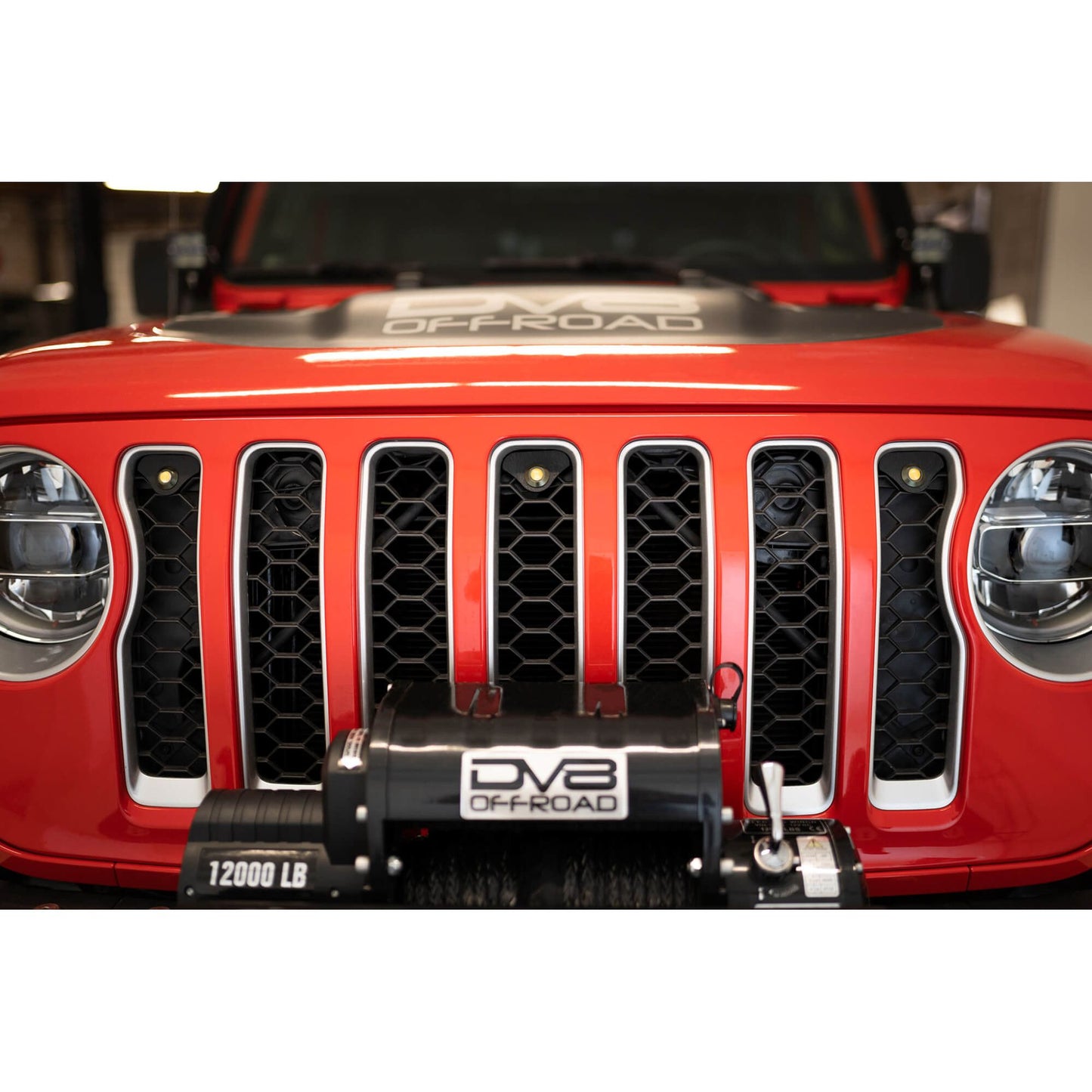 DV8 Off-Road 2018-2023 Jeep Wrangler JL Amber Grille Lights C3| GRJL-02