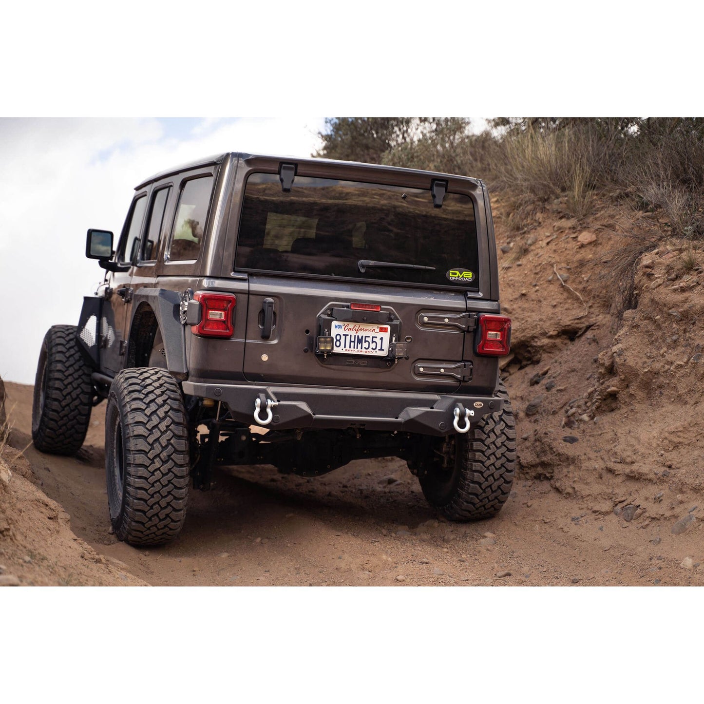 DV8 Off-Road 2018-2024 Jeep Wrangler JL Spare Tire Delete with Light Mounts C3| TSJL-03