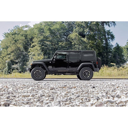 ROUGH COUNTRY 2.5 Inch Lift Kit | Jeep Wrangler Unlimited 2WD/4WD (2007-2018) | 901