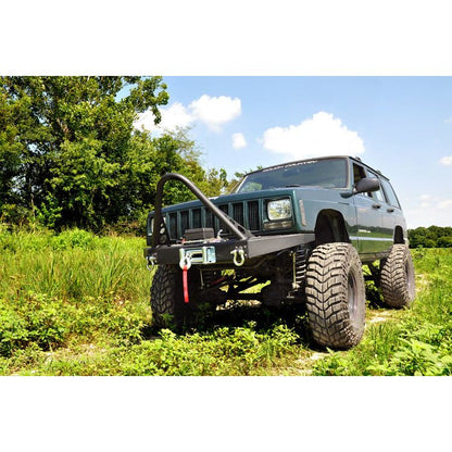 ROUGH COUNTRY Front Winch Bumper | Jeep Cherokee XJ 2WD/4WD (1984-2001) | 10570