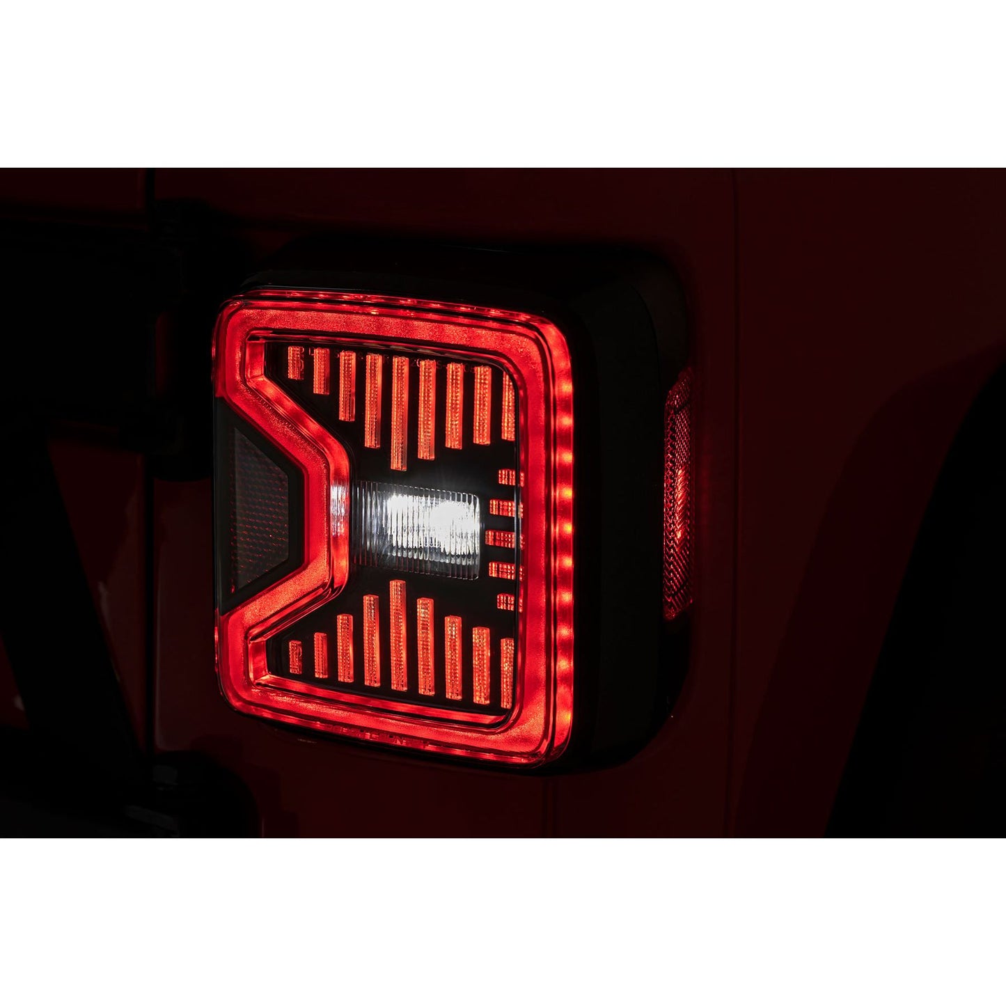 ROUGH COUNTRY LED Tail light | Jeep Wrangler JL (18-25)/Wrangler Unlimited (18-25)  | RCH5900
