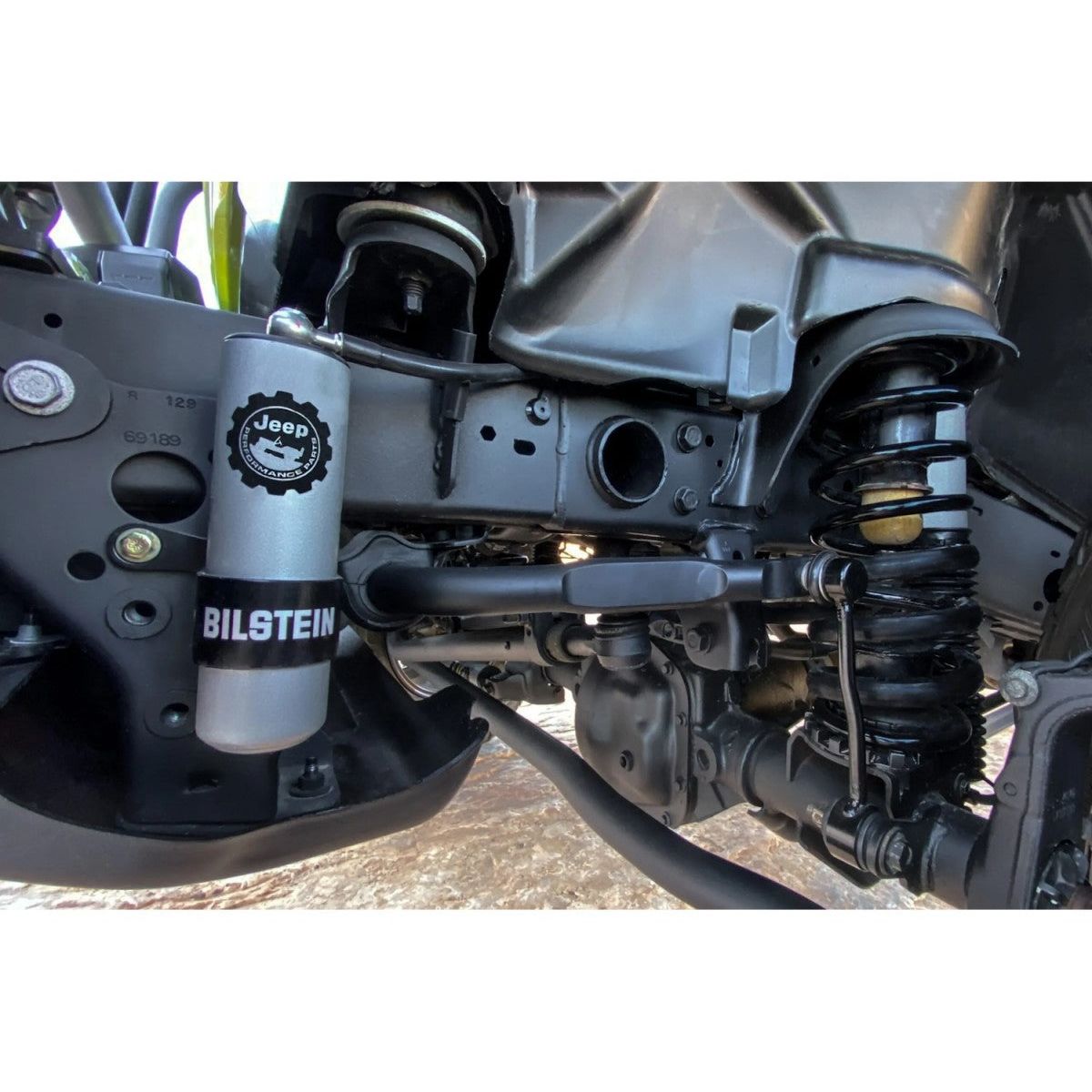 Mopar |  Performance 2" Lift Kit 3.6L With Bilstein Shocks (Jeep Gladiator 21-25) | 77072468AF