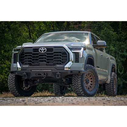 Rough Country with 6" Slim Line LEDs & 20" Black Series Light Bar w/White DRL Front Bumper I 72008