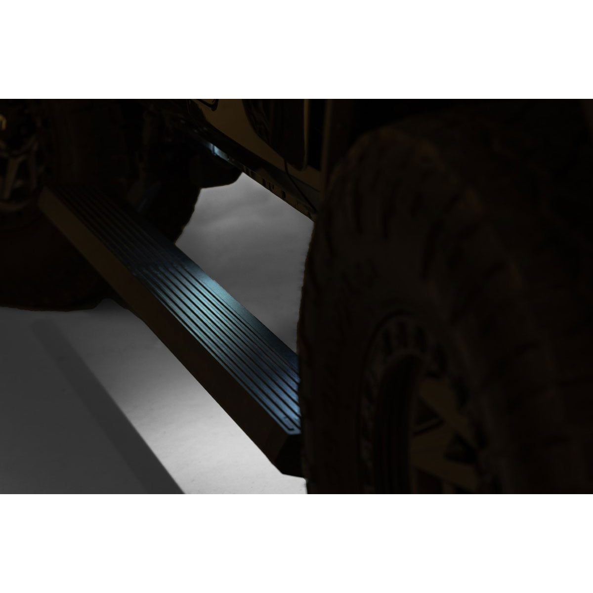 ROUGH COUNTRY Power Running Boards | Dual Electric Motor | Jeep Gladiator JT 4WD (20-25) | PSR610530