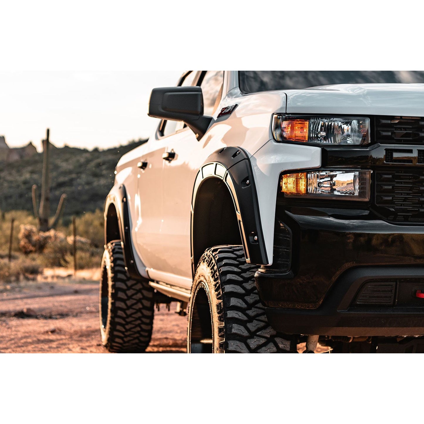 ROUGH COUNTRY Fender Flares | Defender | Chevy Silverado 1500 2WD/4WD (2019-2026 & Refresh) | A-C12211