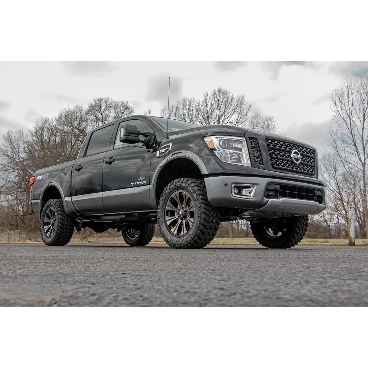 Rough Country Premium N3 3 Inch Lift Kit I 83430RED