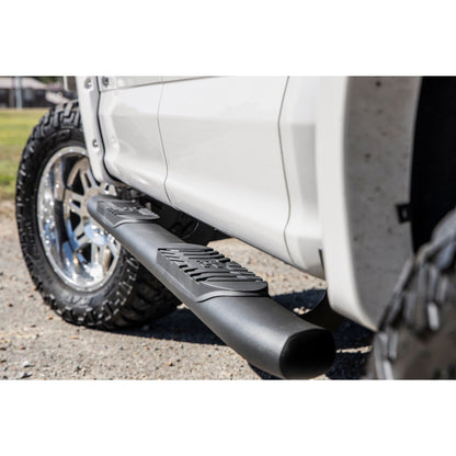 ROUGH COUNTRY Oval Nerf Step | Crew Cab | Black | Ford F-150/Lightning/F-250/F-350/Raptor (15-25) | 21005