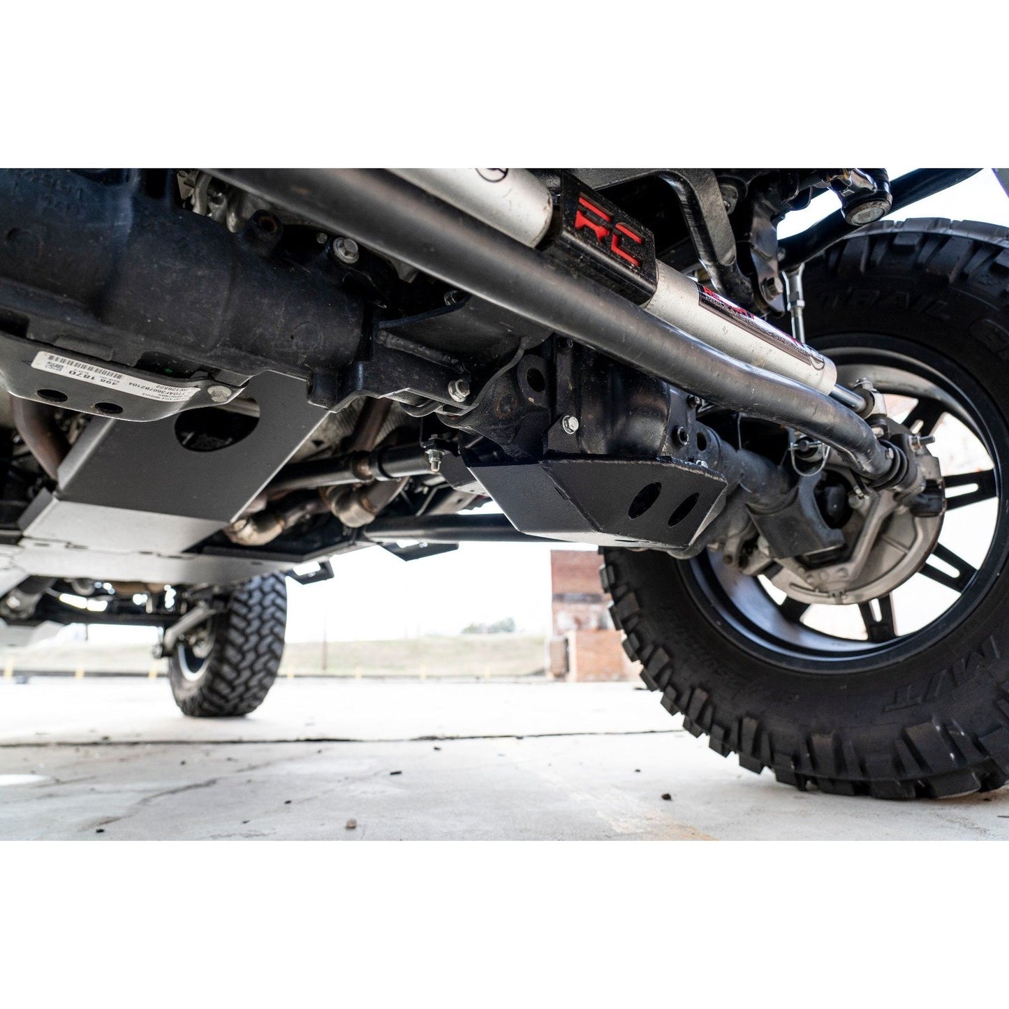 ROUGH COUNTRY M186 Diff Skid | Jeep Wrangler JL (18-23)/Wrangler Unlimited (18-23)  | 10623