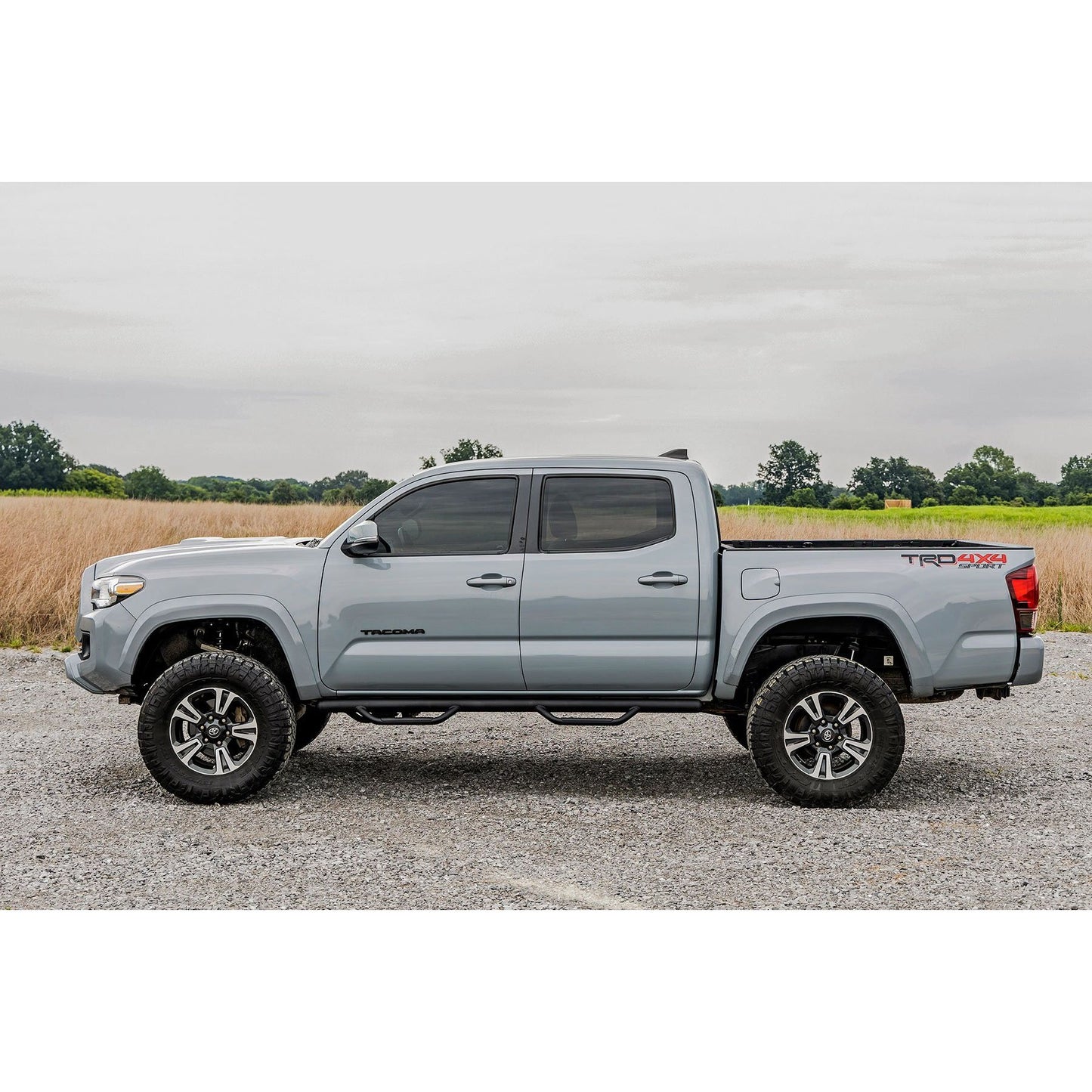ROUGH COUNTRY Nerf Steps | Cab Length | Crew Cab | 5' Bed | Toyota Tacoma 2WD/4WD (05-23) | RCT0580CCB