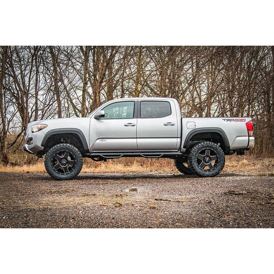 Rough Country M1 Struts w/M1 Rear Shocks 4 Inch Lift Kit I 75740