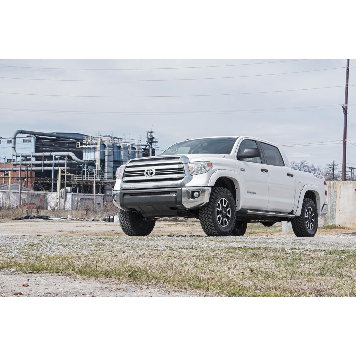 ROUGH COUNTRY 2.5-3 Inch Leveling Kit | Toyota Tundra 4WD (2007-2021) | 87000