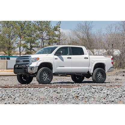 Rough Country Strut Spacers w/N3 Rear Shocks 6 Inch Lift Kit I 75230