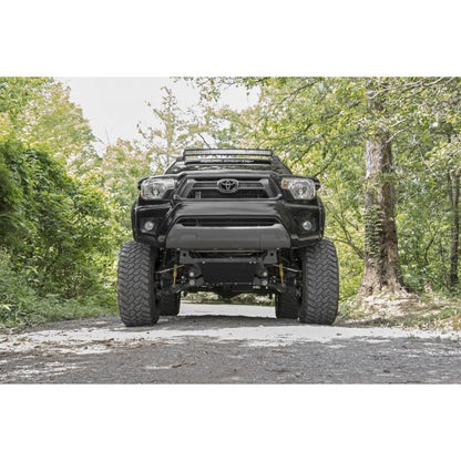 Rough Country M1 Struts w/M1 Rear Shocks 6 Inch Lift Kit I 74740