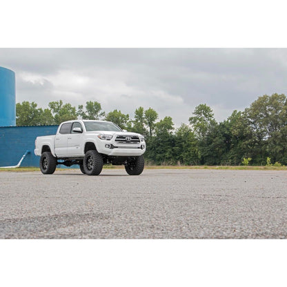 Rough Country Strut Spacers w/N3 Rear Shocks 6 Inch Lift Kit I 747.20