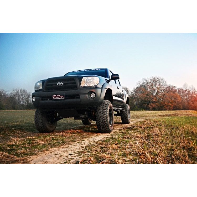 Rough Country M1 Struts w/M1 Rear Shocks 6 Inch Lift Kit I 74740