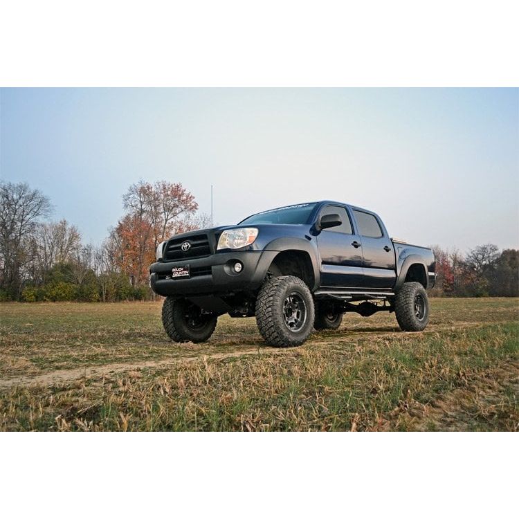 Rough Country M1 Struts w/M1 Rear Shocks 6 Inch Lift Kit I 74740