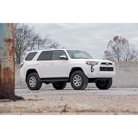 Rough Country N3 Struts w/N3 Rear Shocks 2 Inch Lift Kit I 76731