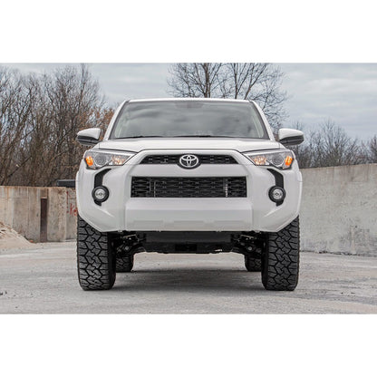 Rough Country M1 Struts w/M1 Rear Shocks 2 Inch Lift Kit I 76744