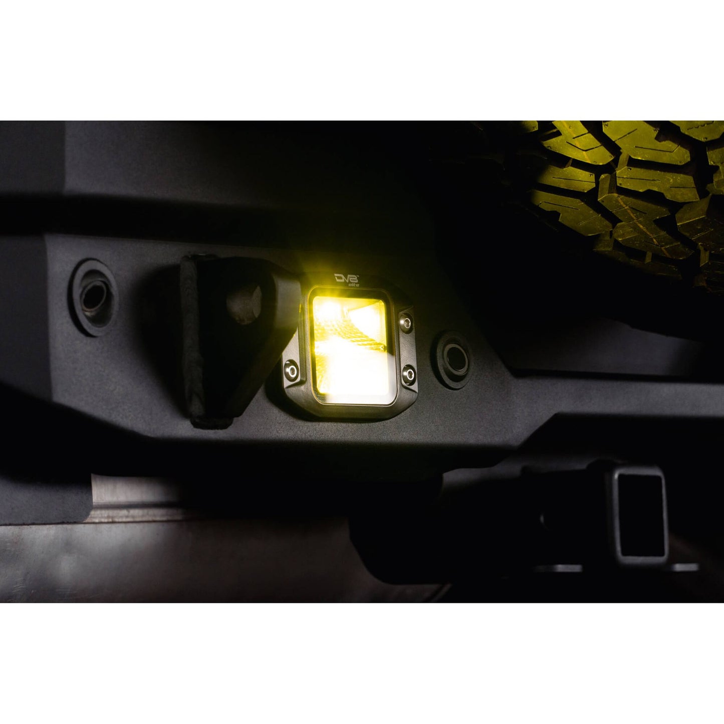 DV8 Off-Road 3-Inch Elite Series LED Amber Flush Mount Pod Light Single Pod C3| BE3FMW40W-A