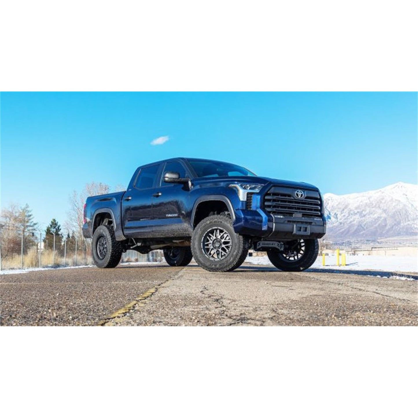 ReadyLIFT 6'' Lift Kit with Falcon 1.1 Monotube Shocks w/ Rear Coil Spring (Tundra) 44-52620