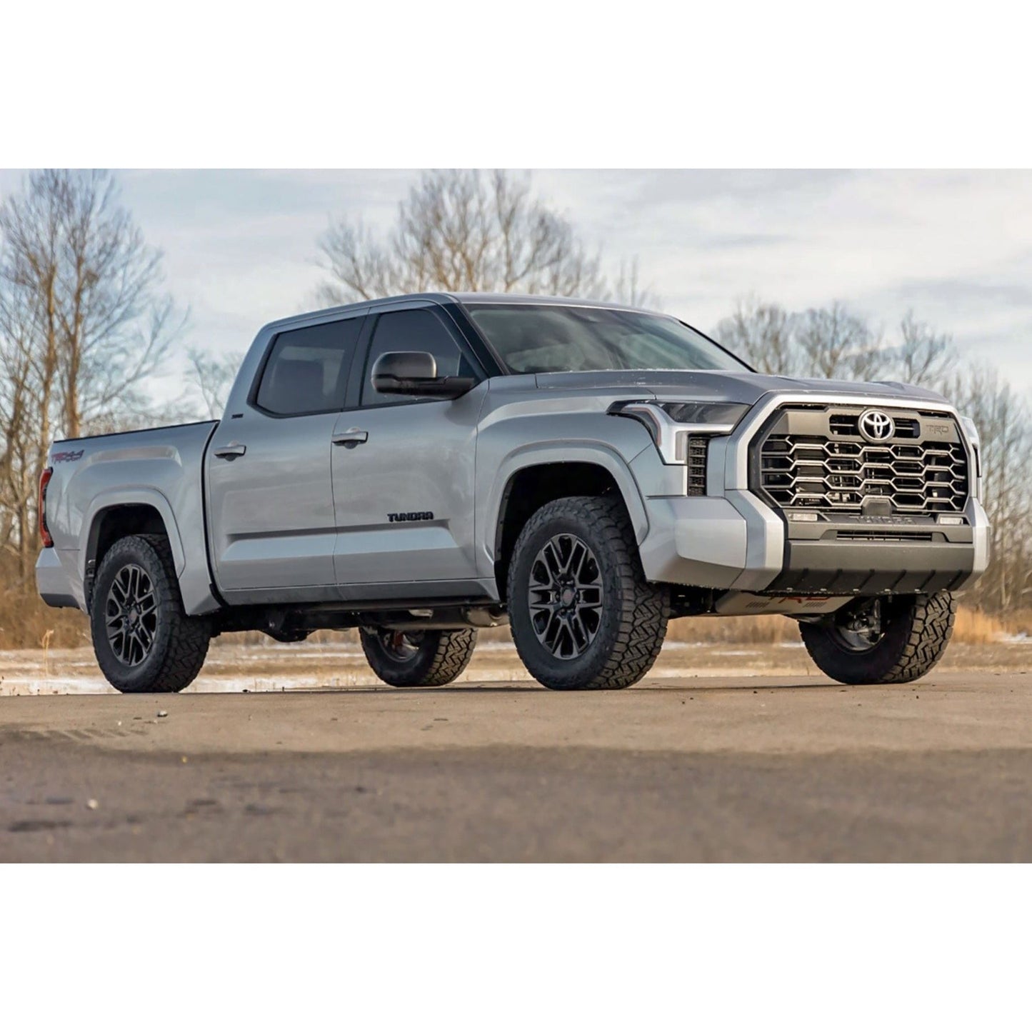 ROUGH COUNTRY 1.75 Inch Leveling Kit | Toyota Tundra 2WD/4WD (2022-2025) | 88000_A