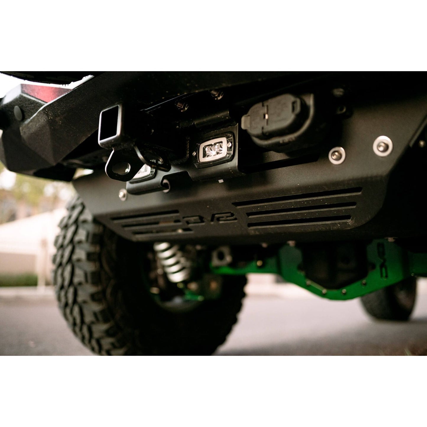 DV8 Off-Road 2007-2024 Jeep Wrangler (JK/JL) Bolt-on Hitch with Lights C3| AHJP-01