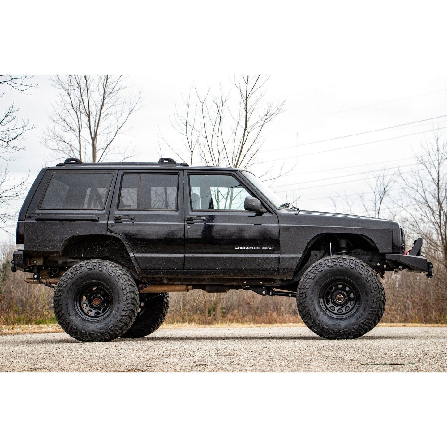 Rough Country 2.5L I4 / 4.0L I6 6.5 Inch Lift Kit I 61822