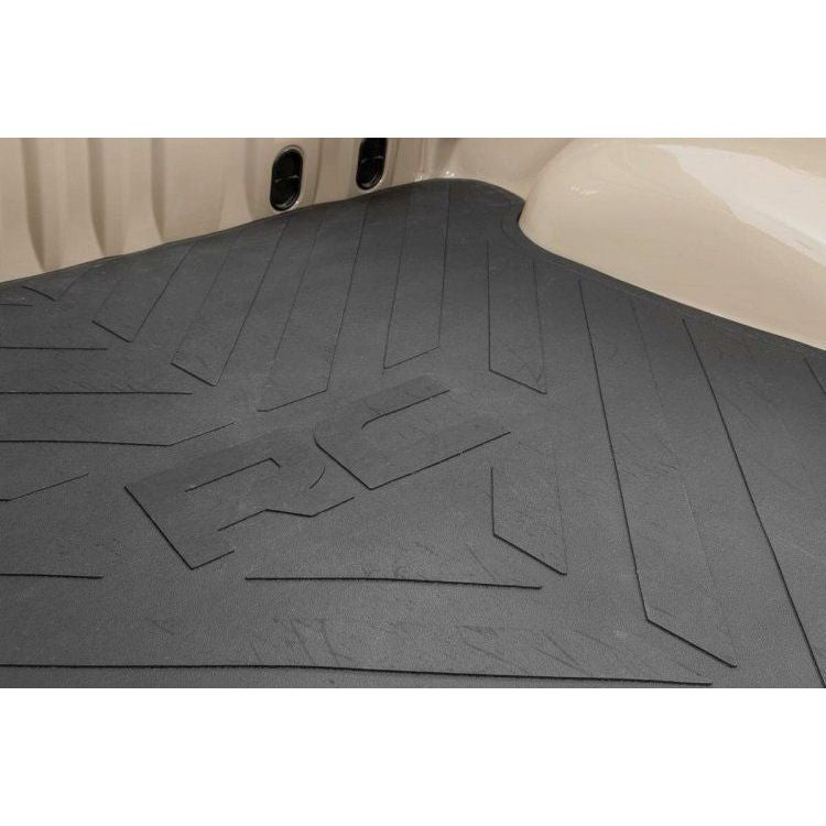 Rough Country Ram Bed Mat w-RC Logos (03-2 PU  6 4in Bed) RCM676